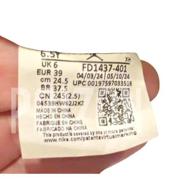 New Air Jordan 1 Retro Hi OG Midnight Navy Size 6.5 Youth / 8 Womens - Picture 13 of 13